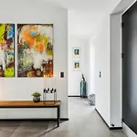 Modern House With Sea Views At Bjornsknude 別荘
